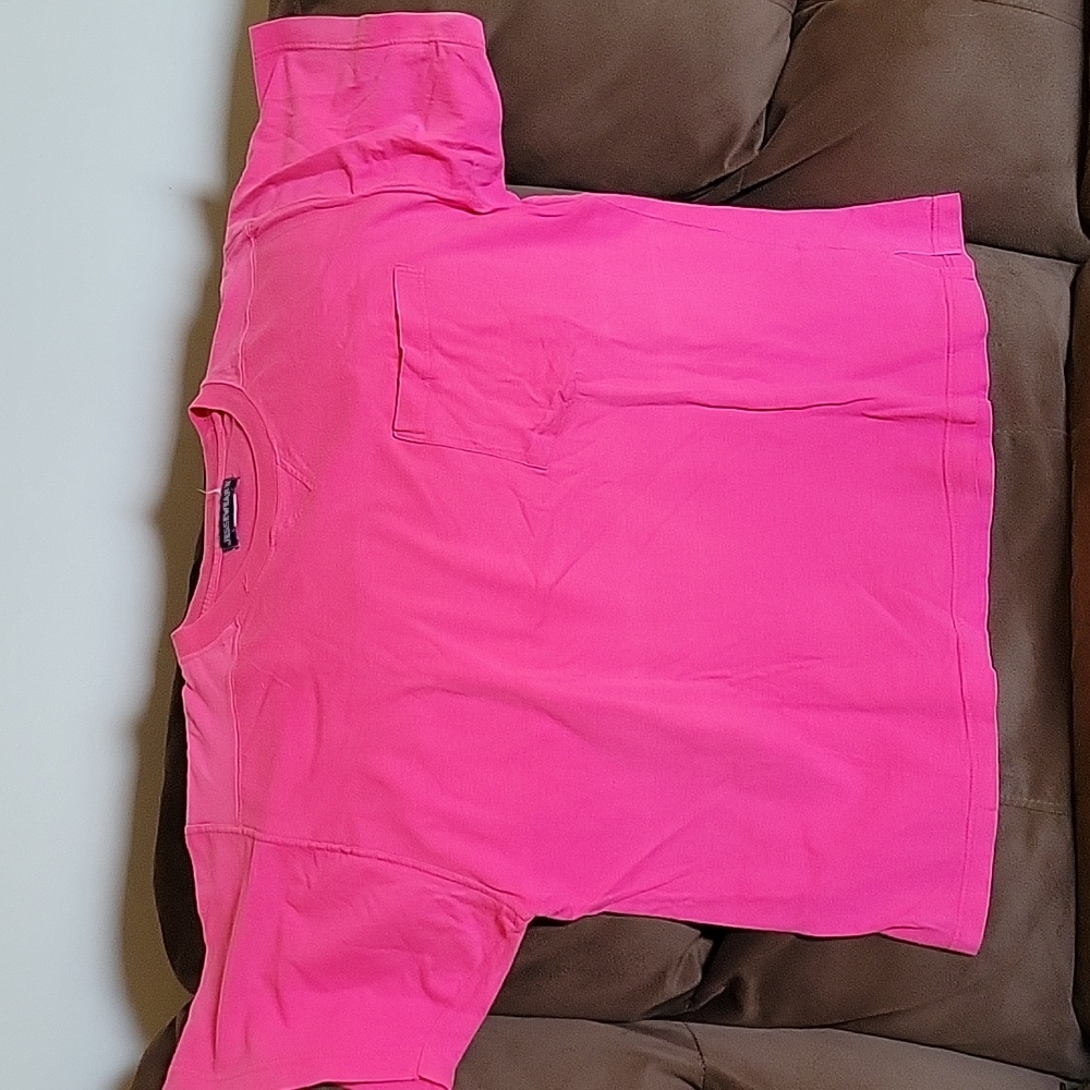 Pink tee